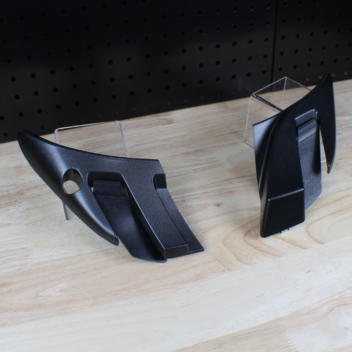 1999-2006 Chevy/GMC Truck/SUV Cowl Vent Grille End Caps