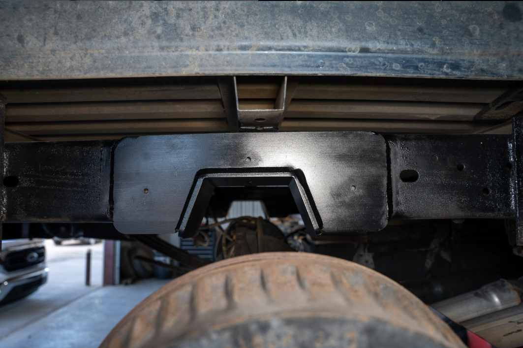 1988-1998 & 2007-2018 Chevy/GMC Truck IHC Suspension Weld On C-Notch