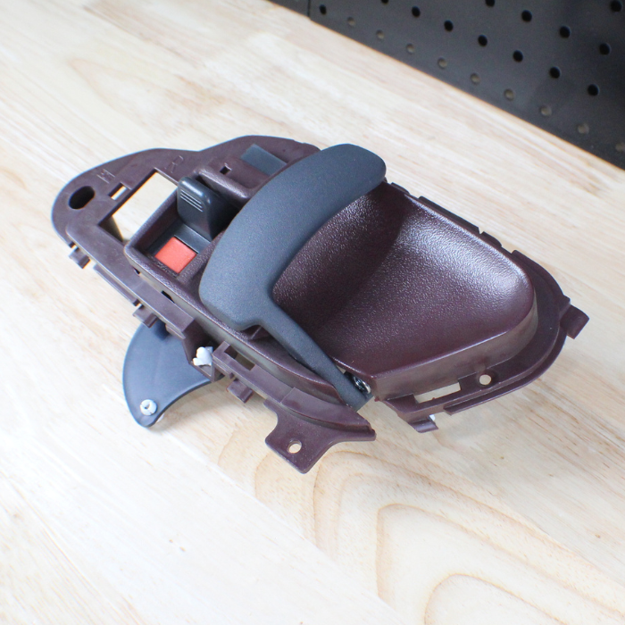 1995-1998 OBS Chevy/GMC Truck Red Interior Door Handle Assembly - RH