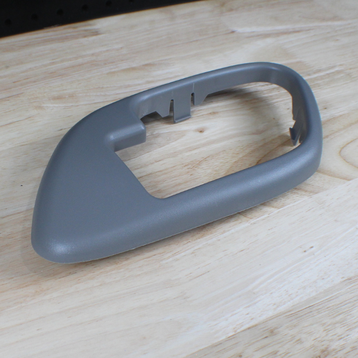 1995-1998 OBS Chevy/GMC Truck Gray Interior Door Handle Trim Bezel - RH